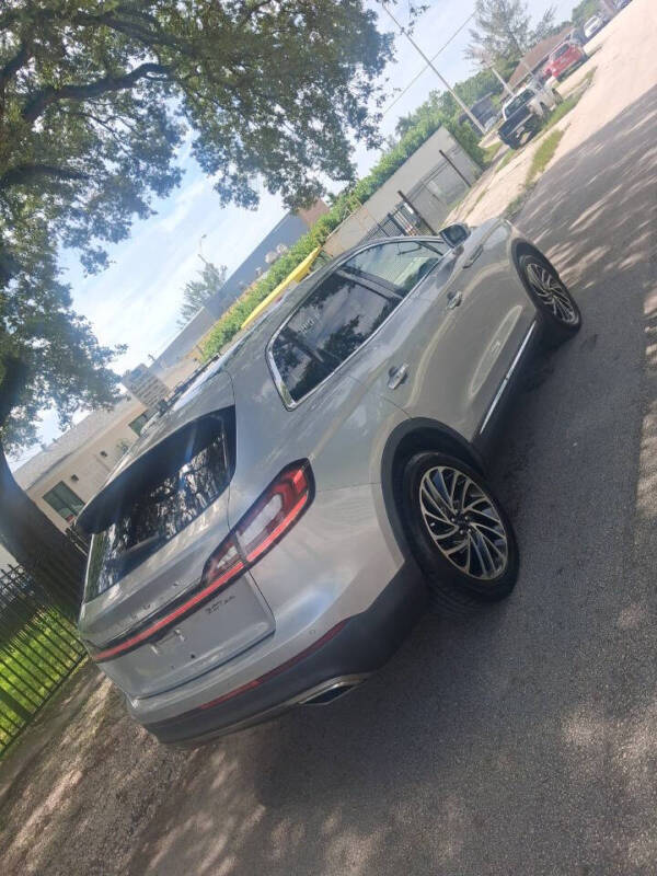 2019 Lincoln Nautilus Reserve