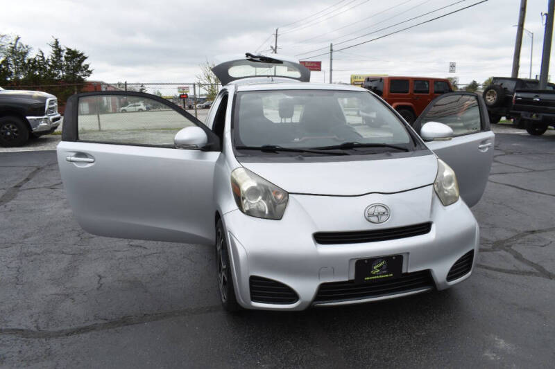 2013 Scion iQ