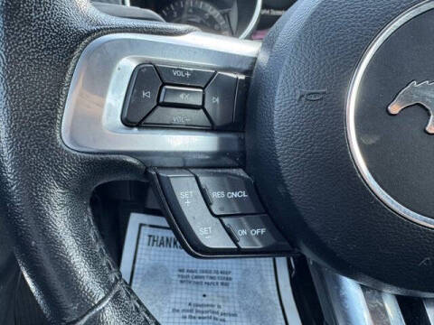 2022 Ford Mustang EcoBoost