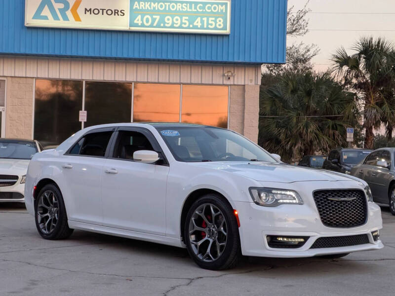 2017 Chrysler 300