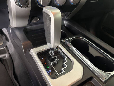 2019 Toyota Tundra SR5