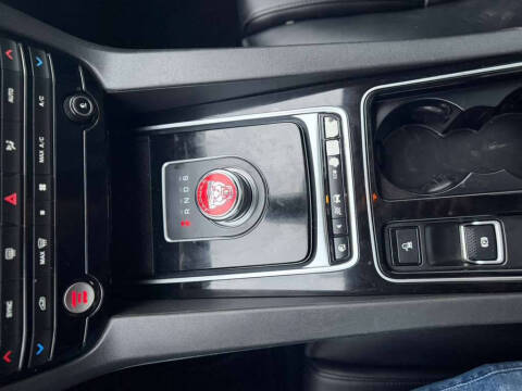 2019 Jaguar F-PACE 25t Premium