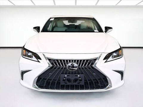 2025 Lexus ES 300h