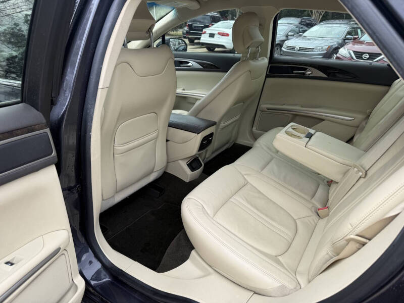 2014 Lincoln MKZ Base - Photo 12