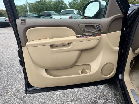 2012 Chevrolet Suburban LTZ