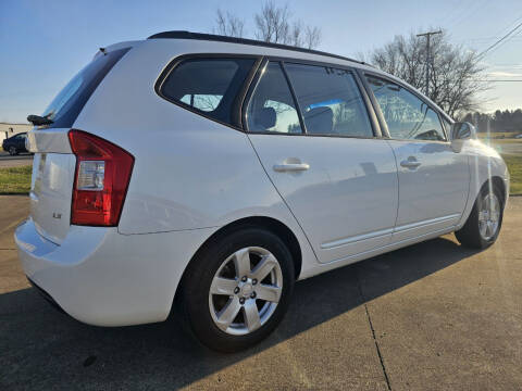 2008 Kia Rondo for sale at CarNation Auto Group in Alliance OH