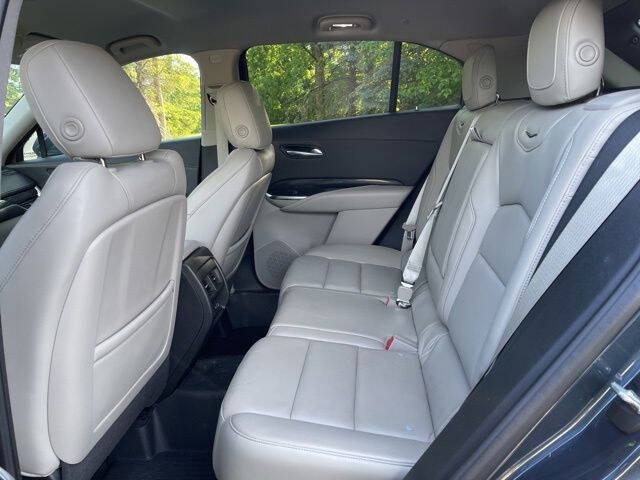 2020 Cadillac XT4 Premium Luxury
