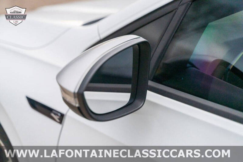 2022 Volkswagen Golf R 4Motion