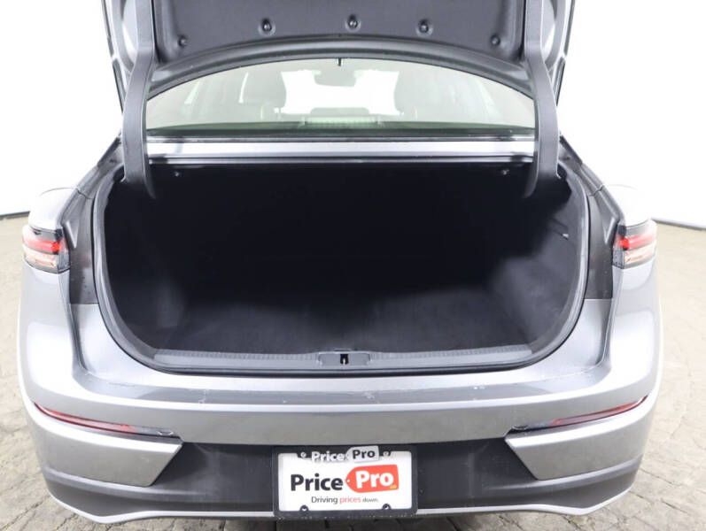 2025 Toyota Crown XLE