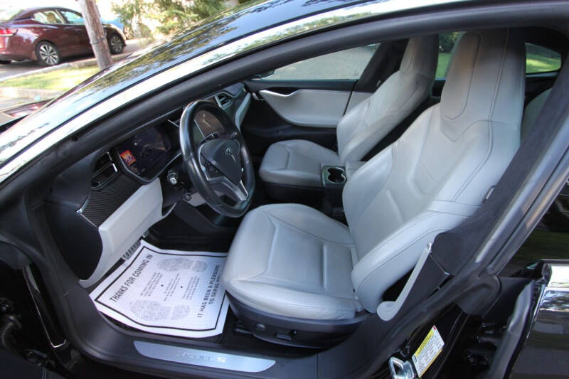 2016 Tesla Model S P90D