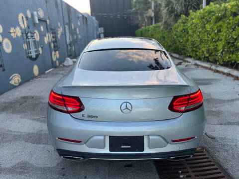 2017 Mercedes-Benz C-Class C 300