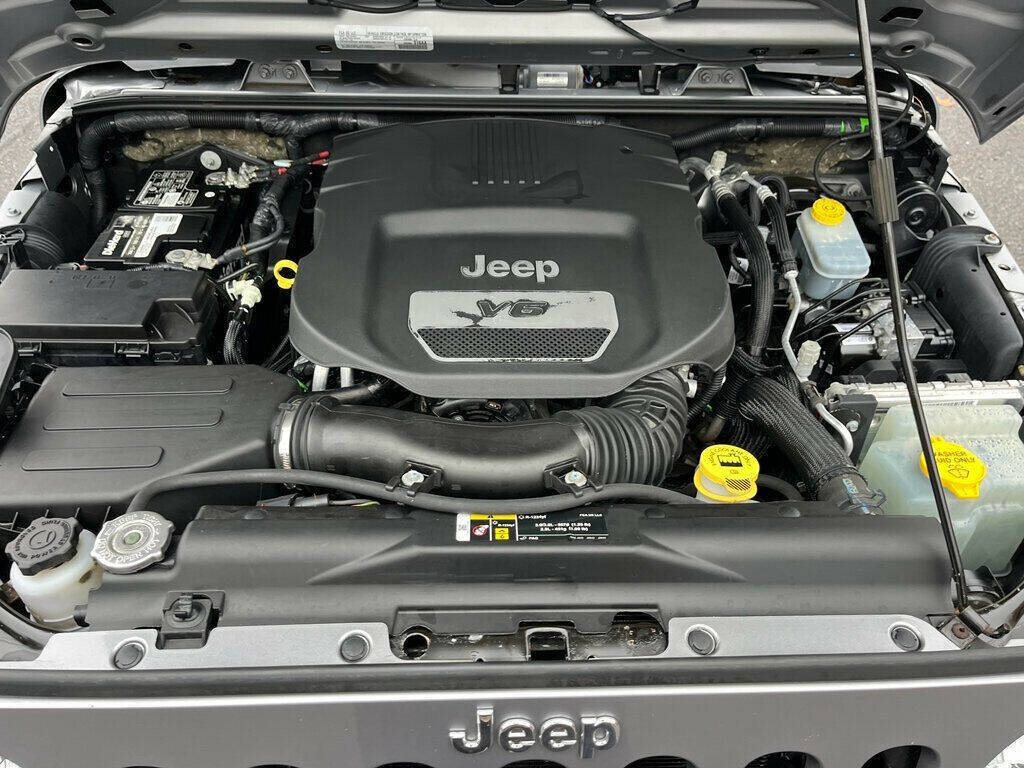 2018 Jeep Wrangler JK 42