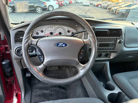 2005 Ford Explorer Sport Trac Adrenalin