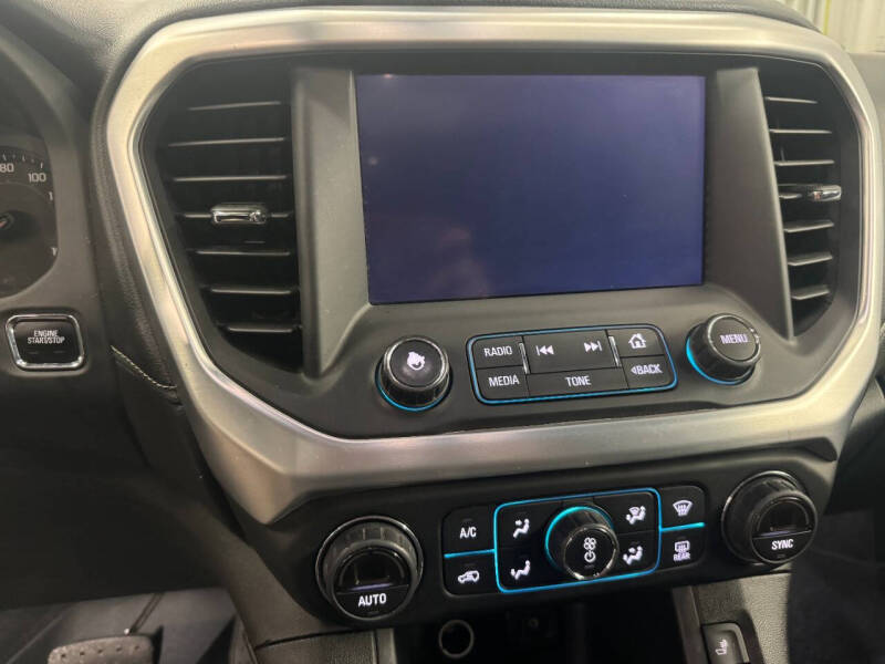 2017 GMC Acadia SLT-2