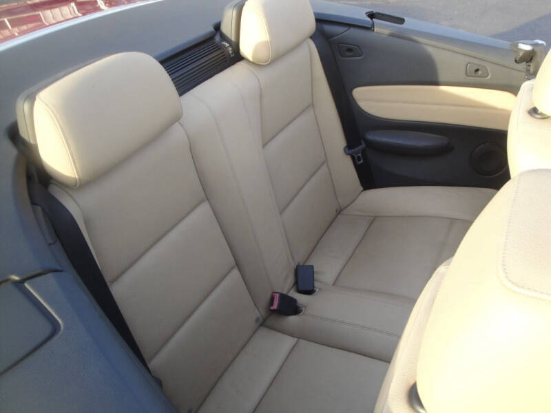 2011 BMW 1 Series 128i