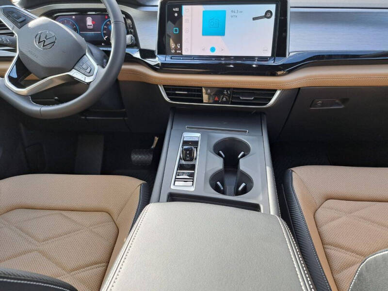 2026 Volkswagen Atlas Cross Sport SE