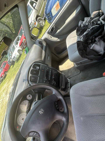 2005 Dodge Caravan SXT