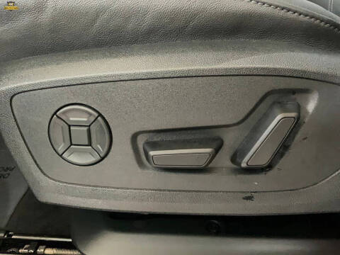 2025 Audi Q6 e-tron Premium