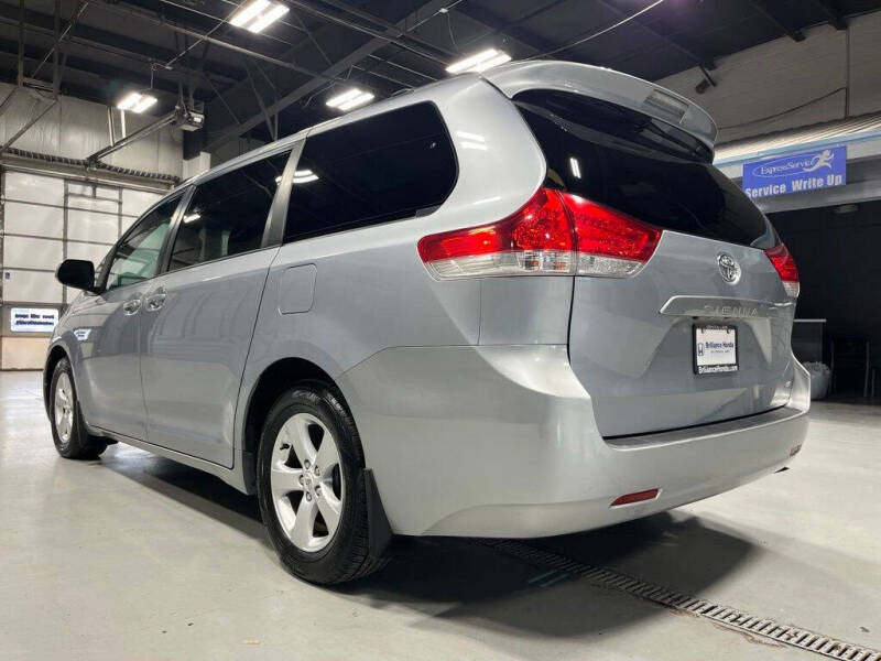 2012 Toyota Sienna