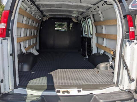 2024 GMC Savana 2500