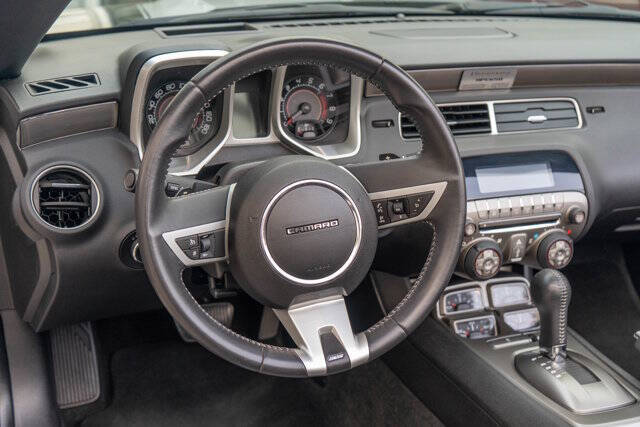 2011 Chevrolet Camaro 22