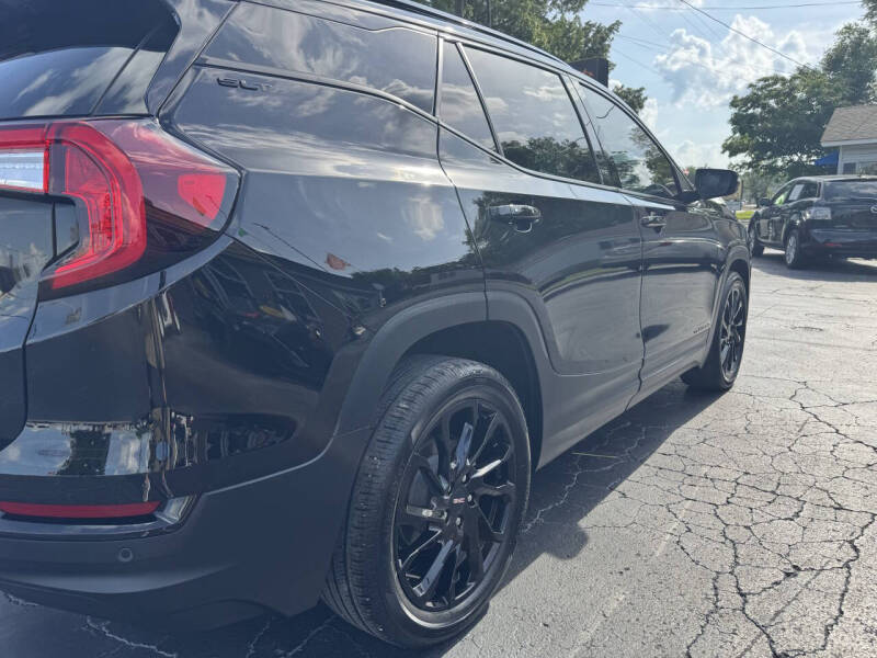 2023 GMC Terrain SLT