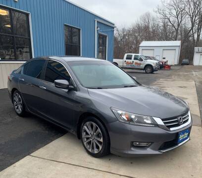 2013 Honda Accord for sale at Lake View Auto Center and Sales in Oshkosh WI