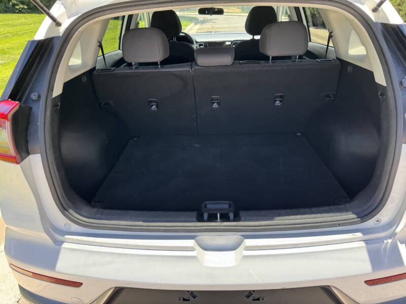 2017 Kia Niro LX