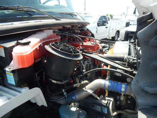 2018 Freightliner M2 106