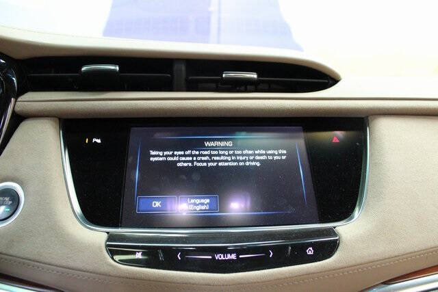 2017 Cadillac XT5 Platinum