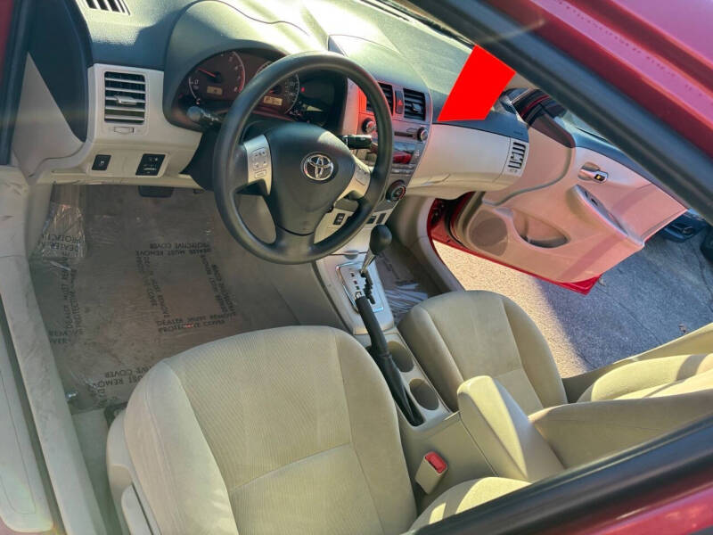 2011 Toyota Corolla LE