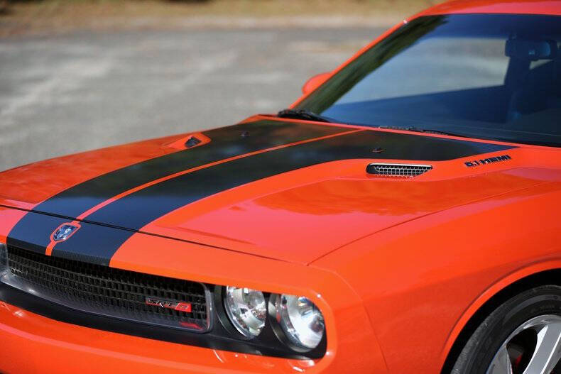 2008 Dodge Challenger SRT8
