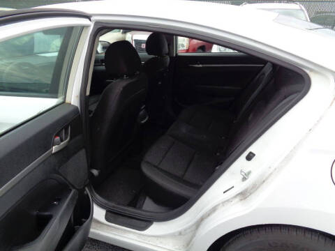 2019 Hyundai Elantra