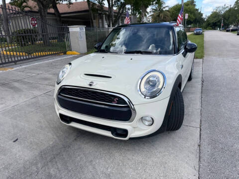 2015 MINI Hardtop 2 Door Cooper S