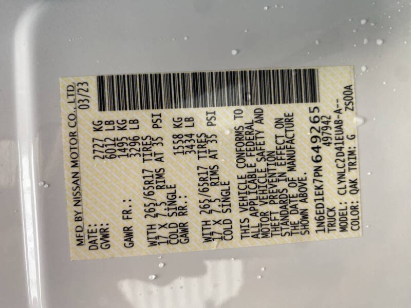 2023 Nissan Frontier SV