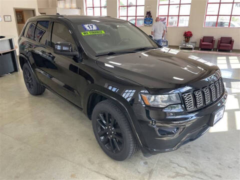 2017 Jeep Grand Cherokee Laredo
