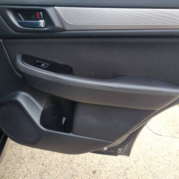 2018 Subaru Outback 2.5i Premium