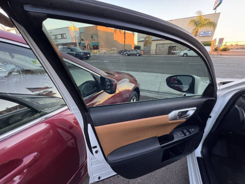 2011 Lexus CT 200h Premium