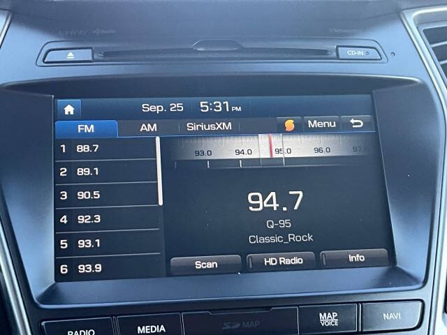 2017 Hyundai Santa Fe SE Ultimate