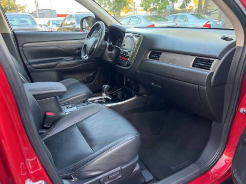 2019 Mitsubishi Outlander SEL