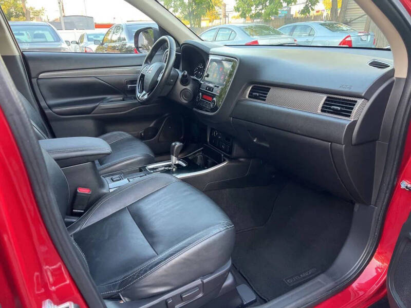 2019 Mitsubishi Outlander SEL