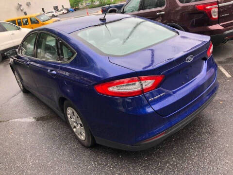 2014 Ford Fusion S
