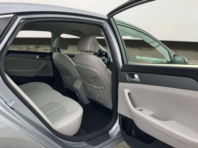 2015 Hyundai Sonata SE