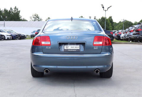 2005 Audi A8 quattro