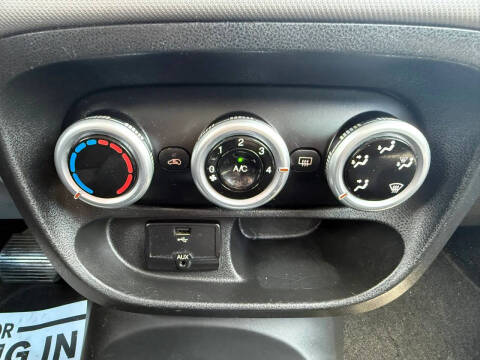 2015 FIAT 500L Easy
