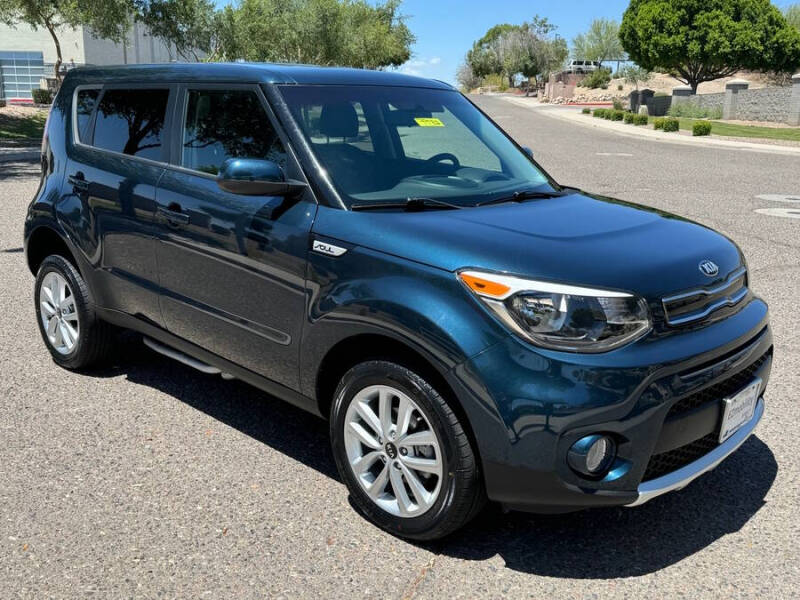 2017 Kia Soul +