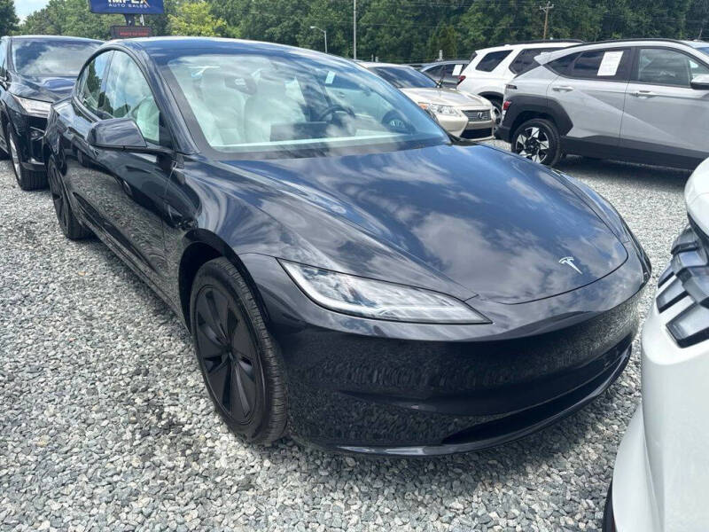 2025 Tesla Model 3 Long Range