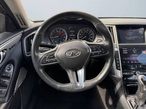 2022 Infiniti Q50 Luxe