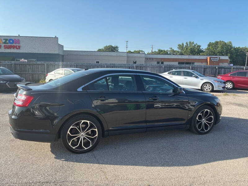 2013 Ford Taurus SHO