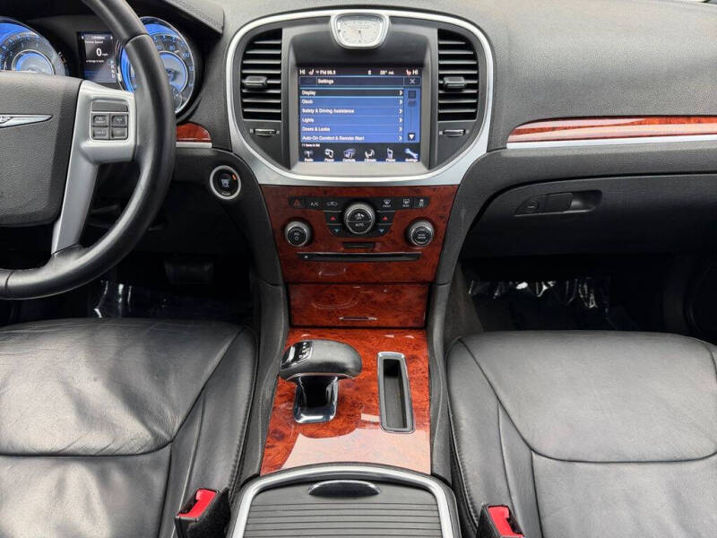 2014 Chrysler 300